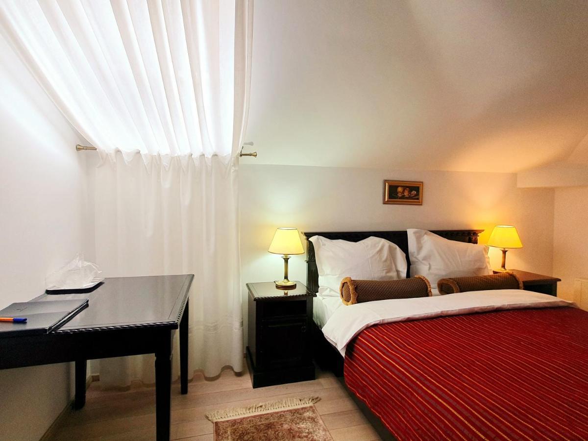 Vila Leonida - Resort Leonida Buşteni Extérieur photo
