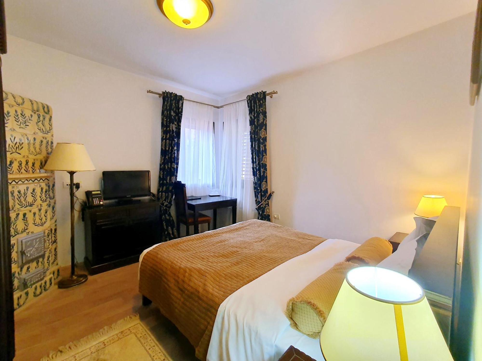Vila Leonida - Resort Leonida Buşteni Extérieur photo