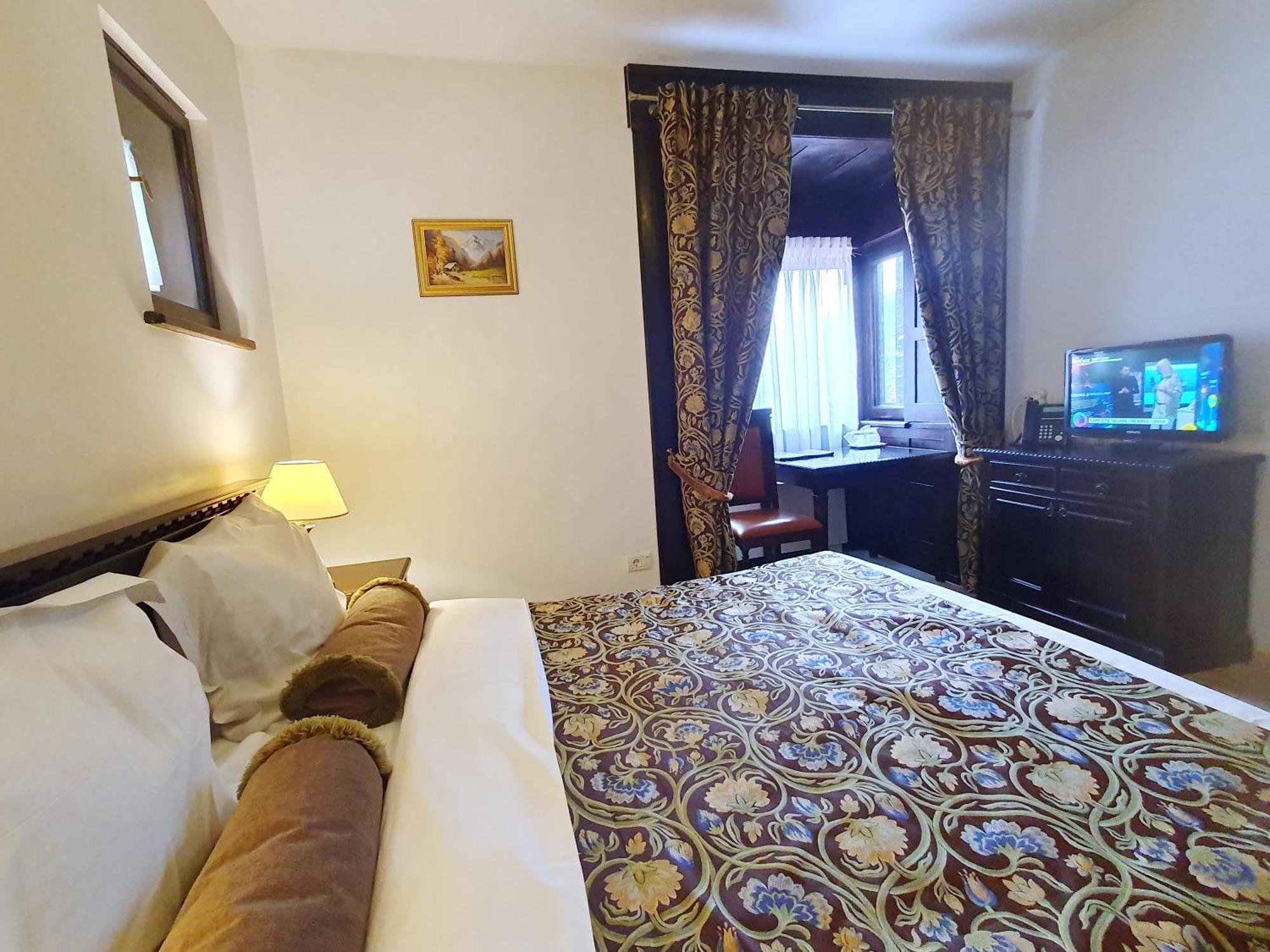 Vila Leonida - Resort Leonida Buşteni Extérieur photo