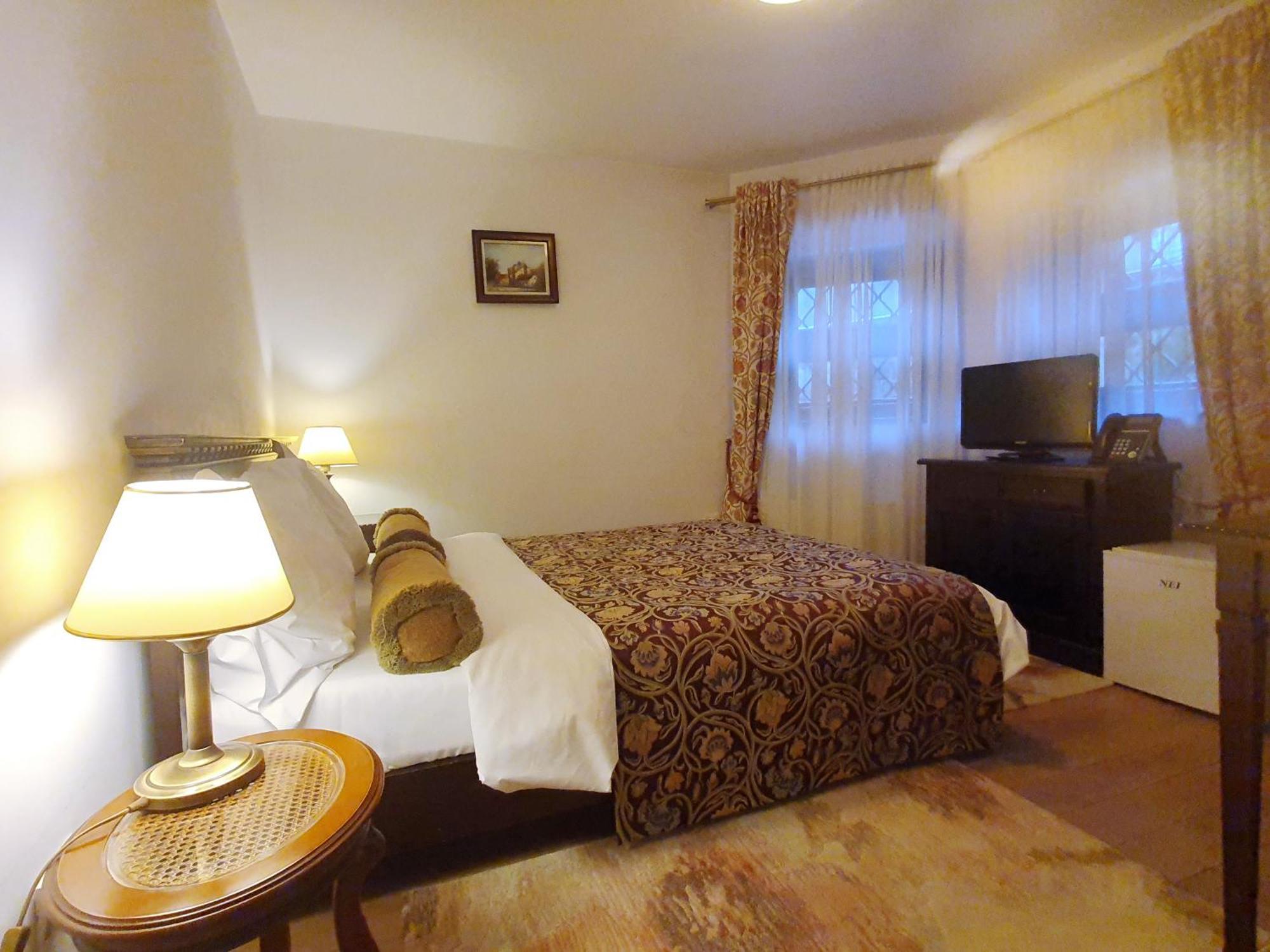 Vila Leonida - Resort Leonida Buşteni Extérieur photo