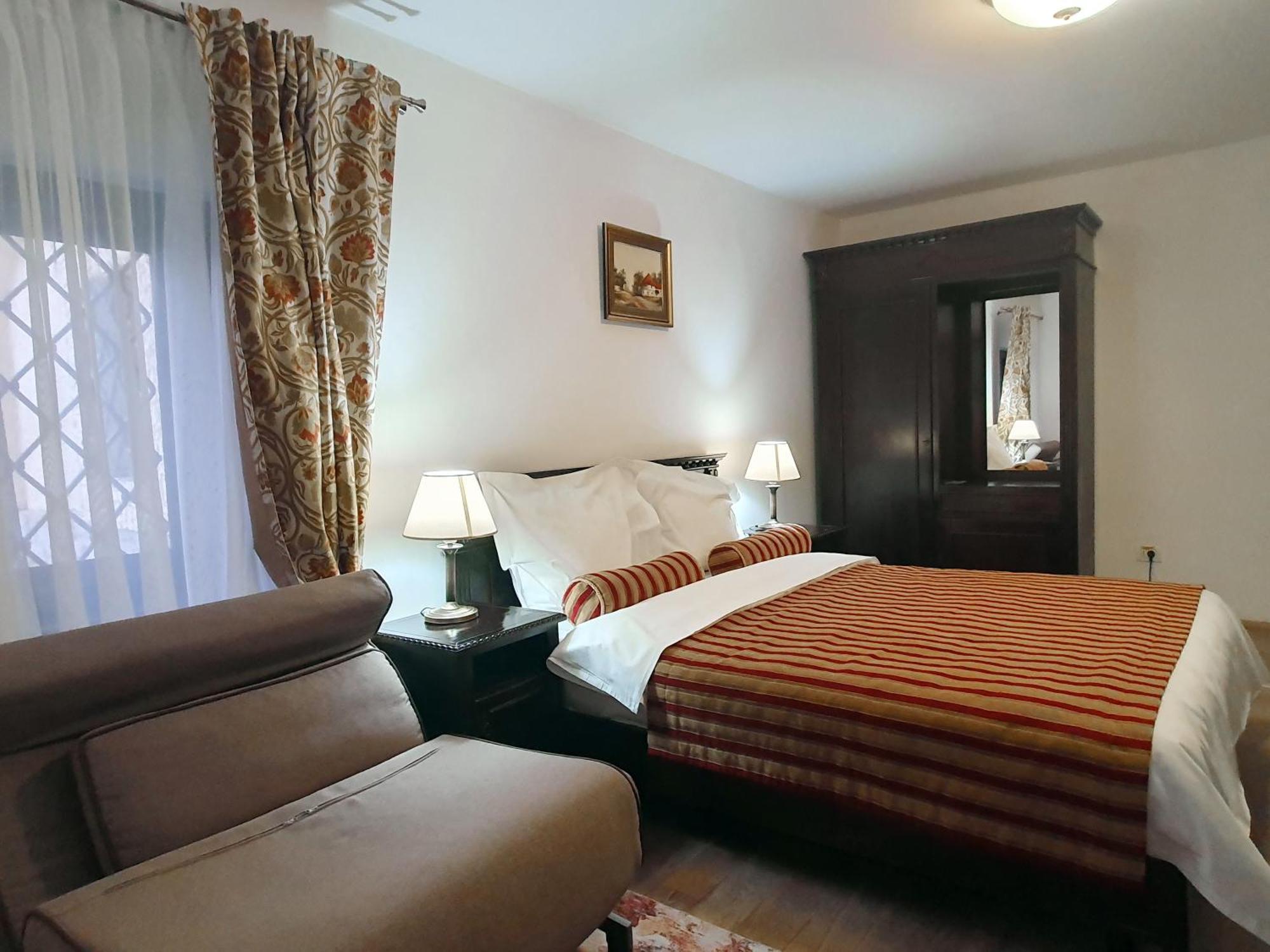 Vila Leonida - Resort Leonida Buşteni Extérieur photo