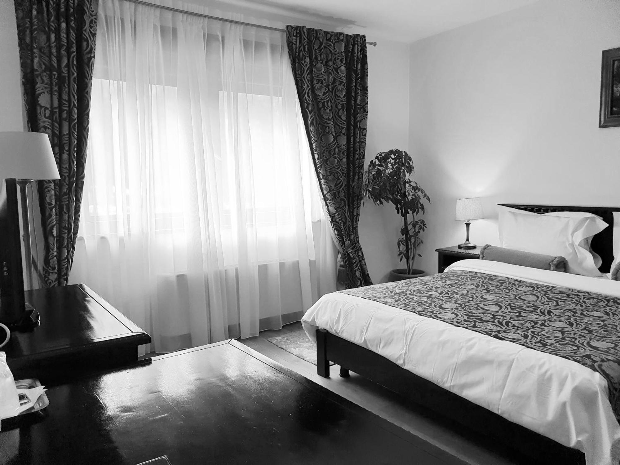 Vila Leonida - Resort Leonida Buşteni Extérieur photo