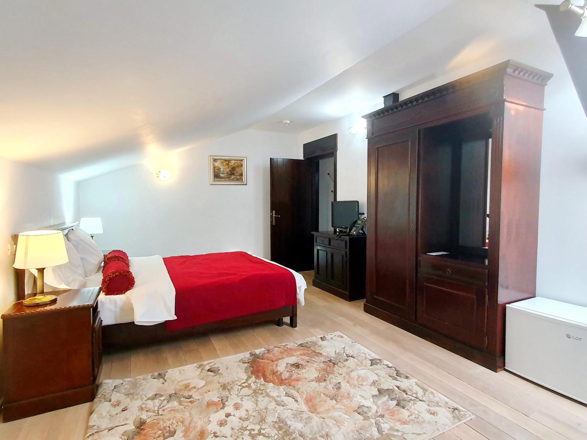 Vila Leonida - Resort Leonida Buşteni Extérieur photo